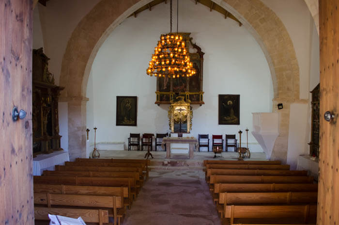 Kleine Kirche Sant Miquel bei Campanet Valentinstag auf Mallorca