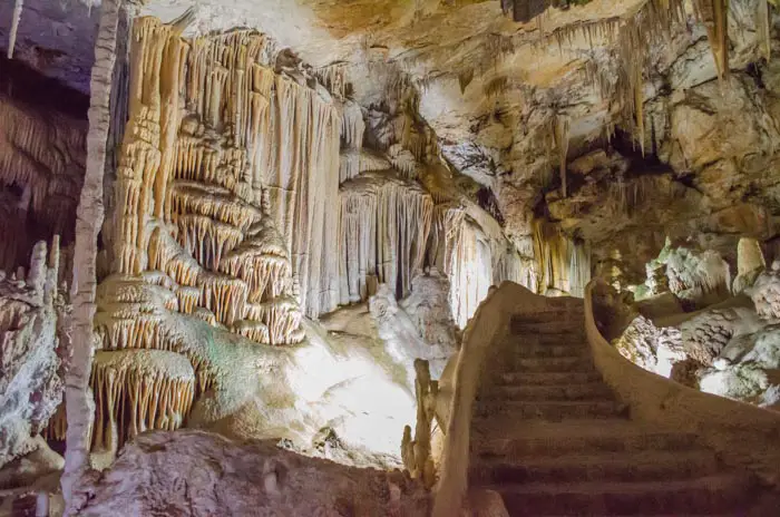 Coves de Campanet