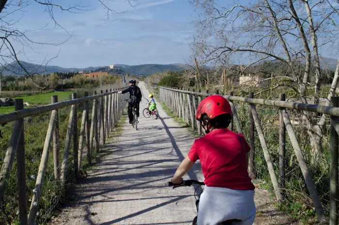 Radfahren auf dem grünen Weg bei Artà