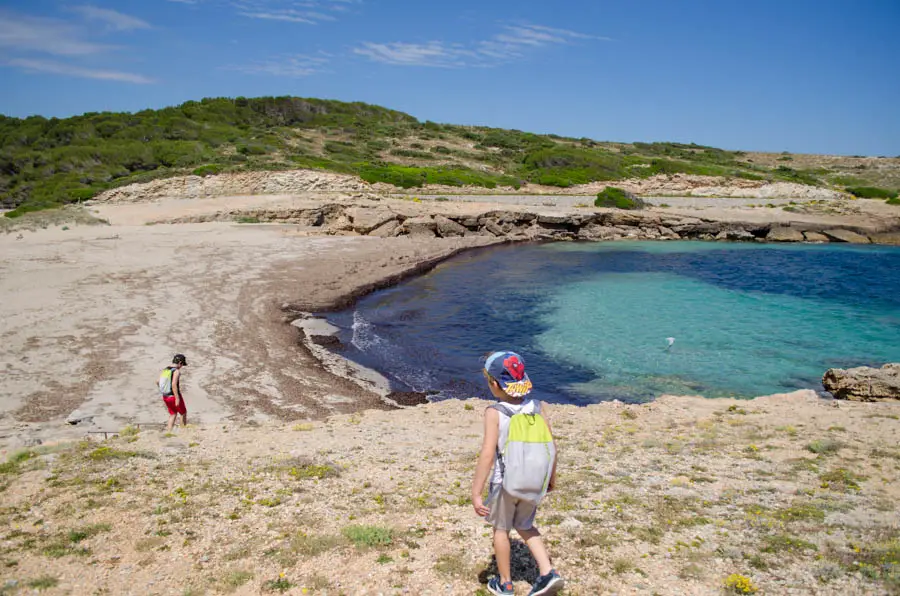 Strand Cala Mitjana bei Cala Torta