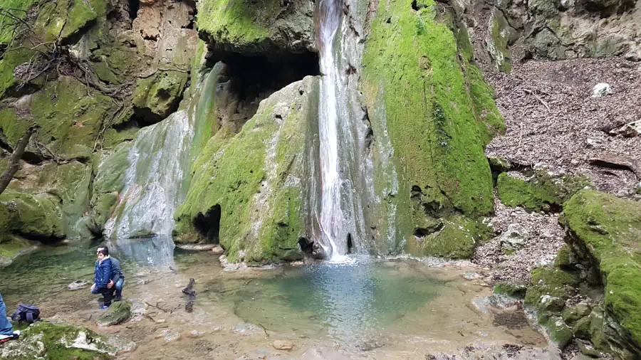 easy hiking trail to the mallorca waterfall