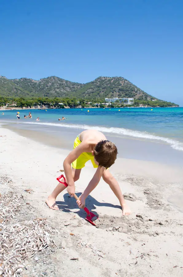 Costa de los Pinos: Strand Es Marjal