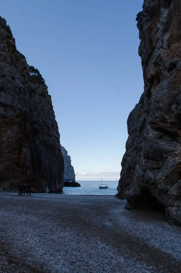 Beach torrent de pareis