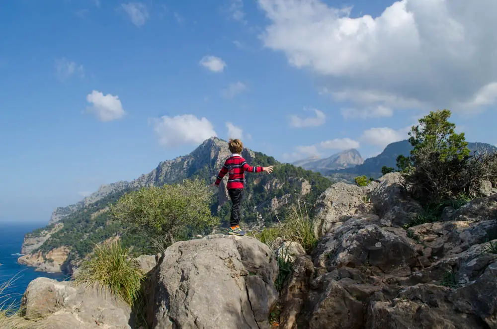 activities on mallorca in april