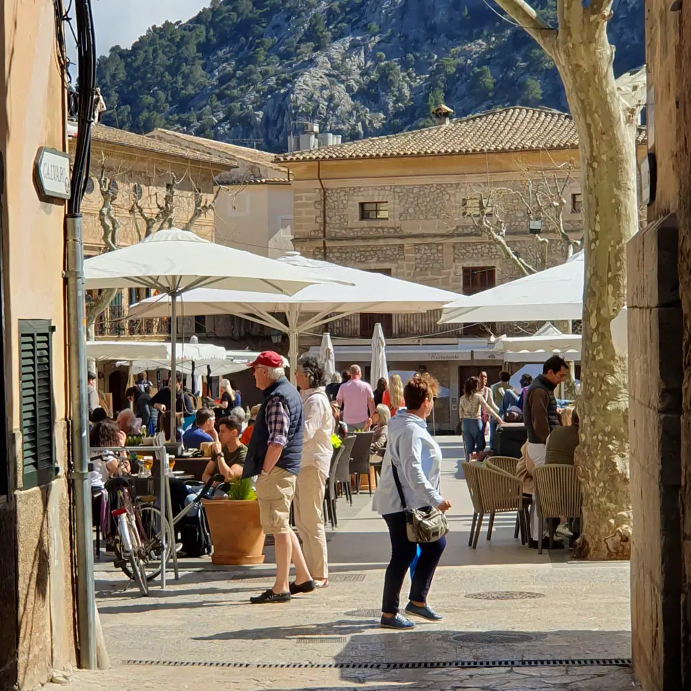 market in pollença