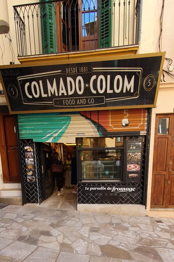 Colmado Colom