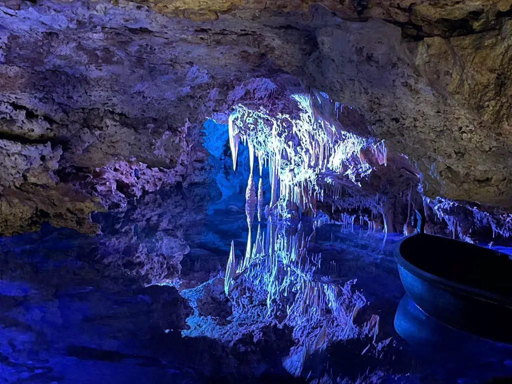 Die blaue Grotte