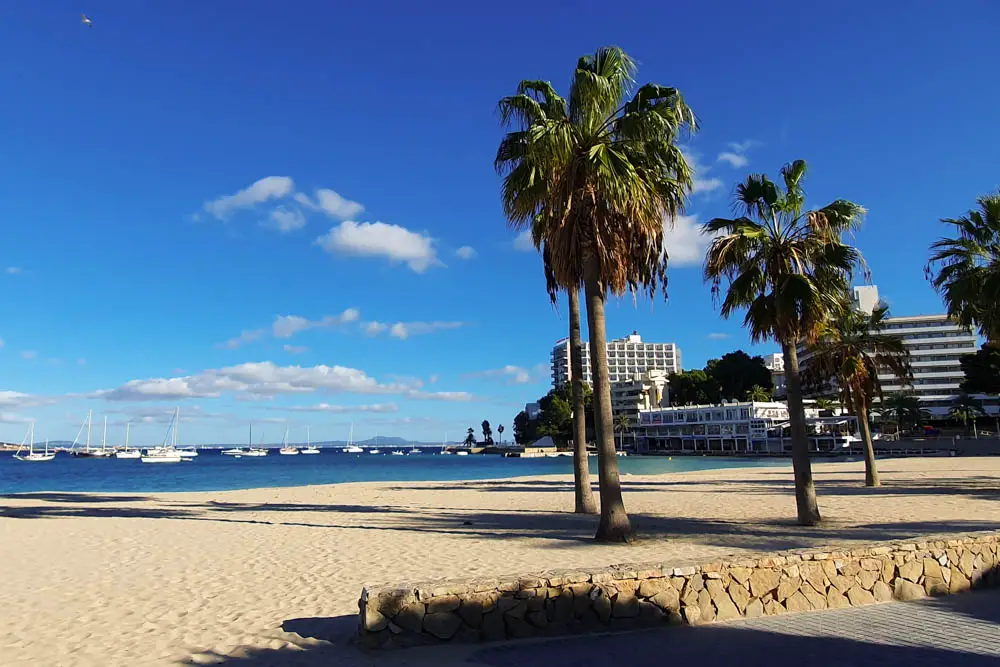 Promenada am Strand Son Maties