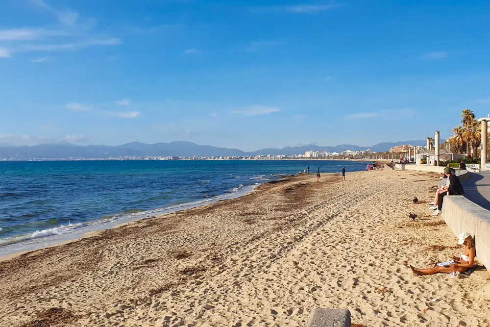 Der Strand El Arenal auf Mallorca