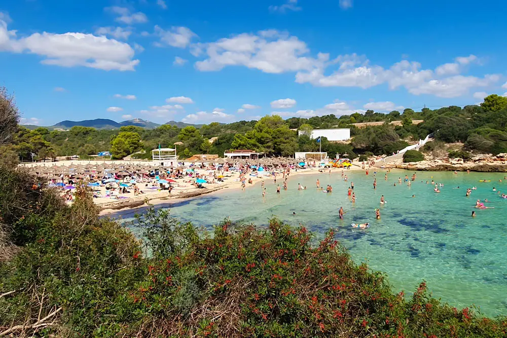 Der Strand Cala Marçal in Portocolom