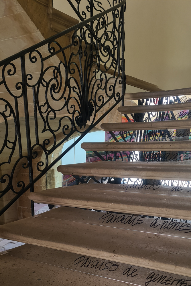 Modernistische und Jugendstilelemente bei der Treppe im Casal Solleric