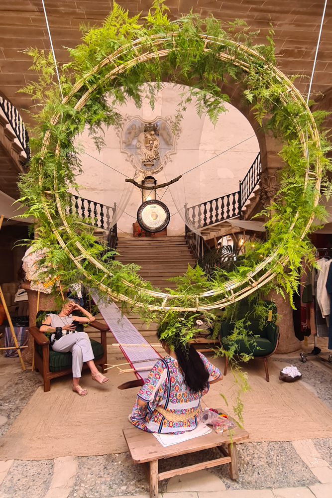 Historischer Innenhof des Palau Can Vivot in Palma während des XTANT Festivals